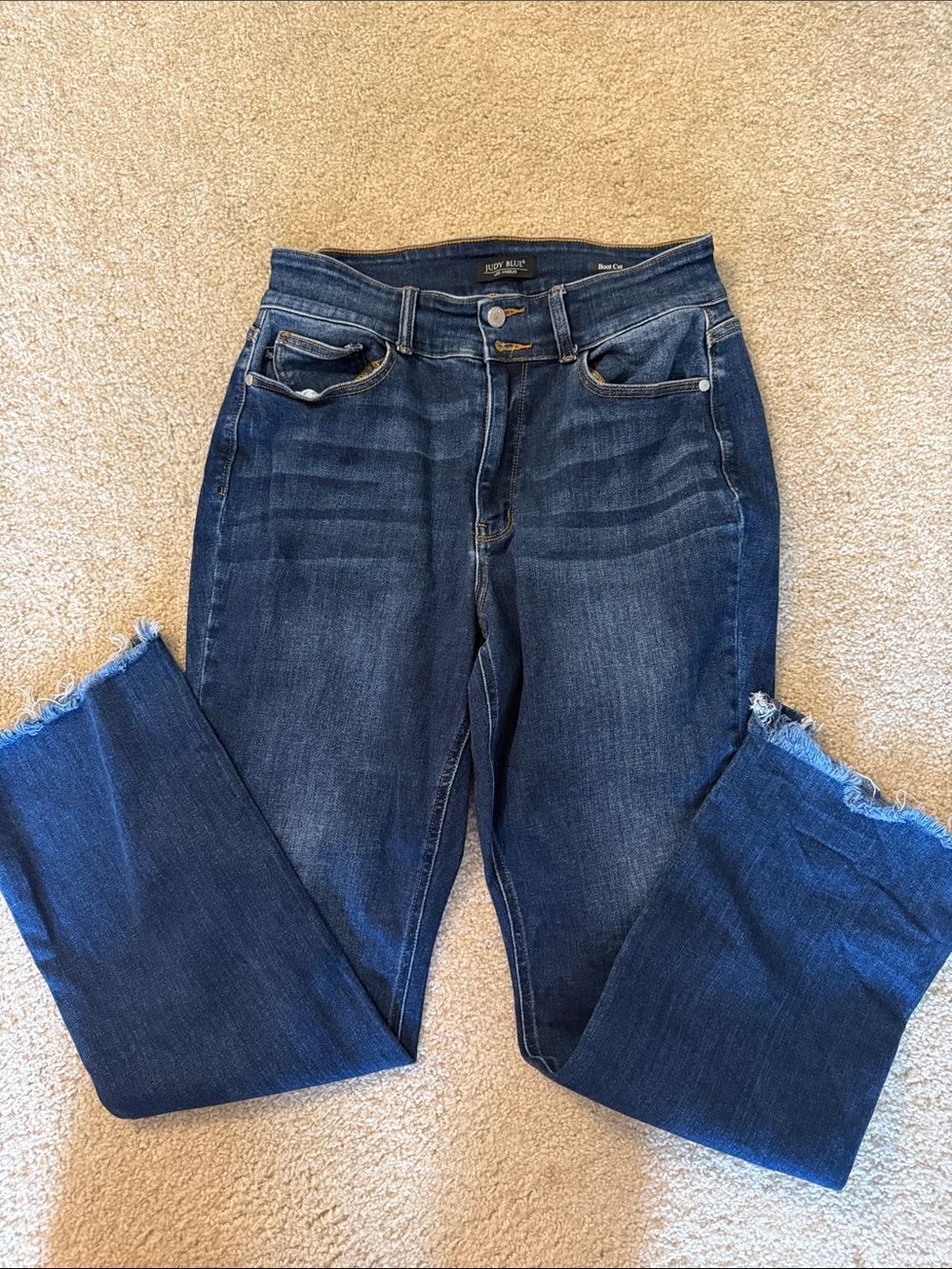 Judy Blue Los Angeles Dark wash Cropped Frayed-Hem Jeans 14W